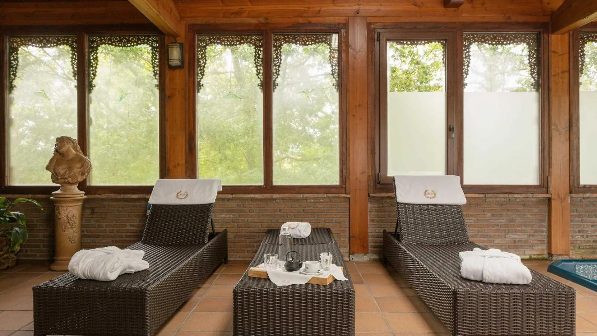 Hotel & Spa Etxegana Zeanuri 2*,