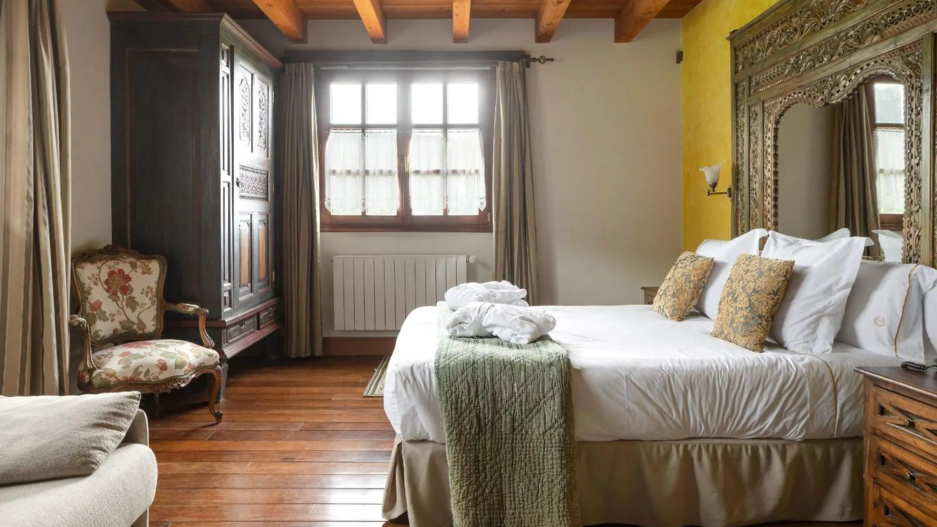 Hotel & Spa Etxegana Zeanuri 2*,  Spain